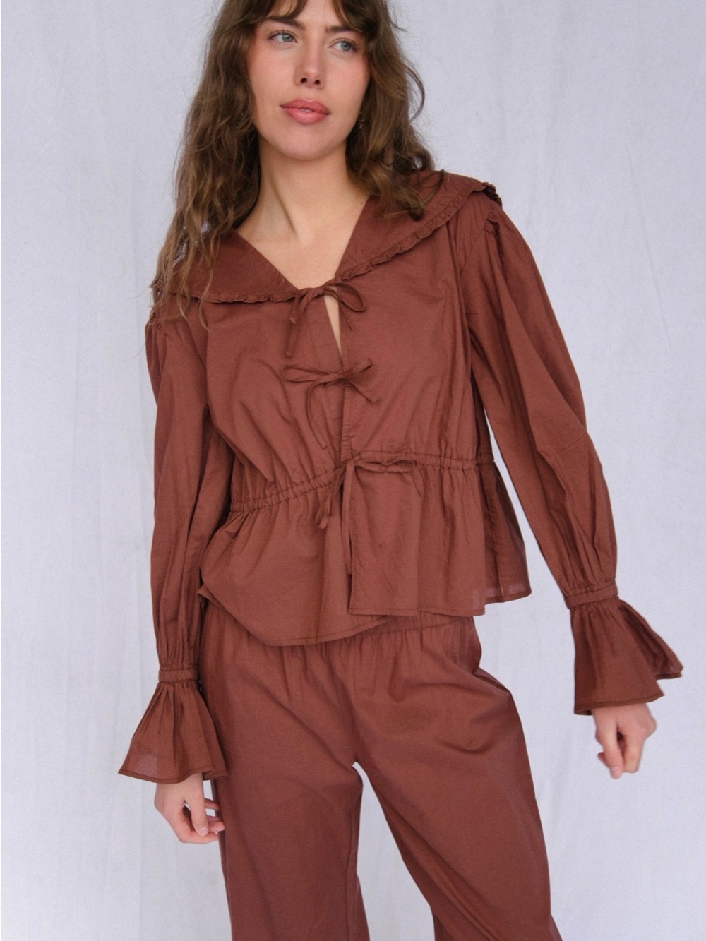 Sonderhaus Ysidra Top in Brown